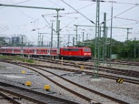 20130718-17  111 076Stuttgart Hbf am 18.07.2013